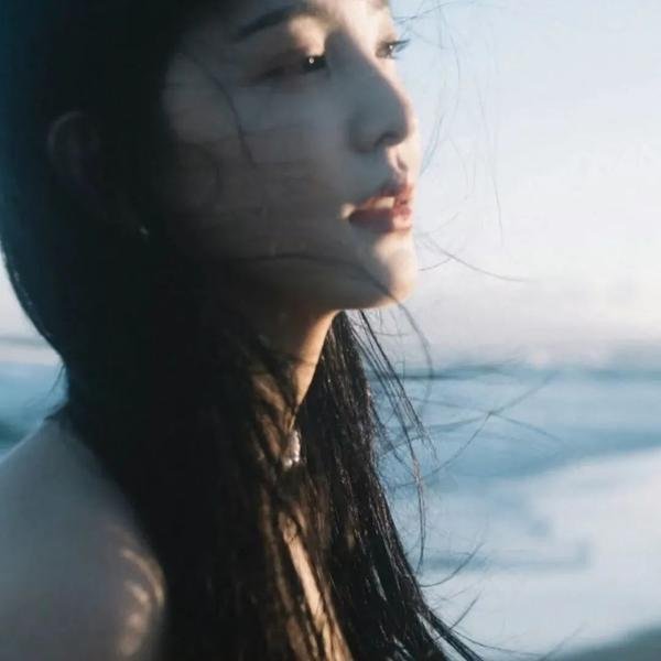 岩洞惊魂